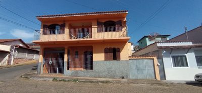 Casa, 6 quartos, 140 m² - Foto 1