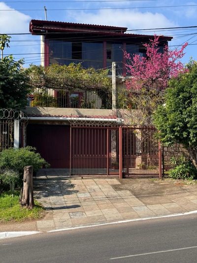 Casa, 3 quartos, 181 m² - Foto 1