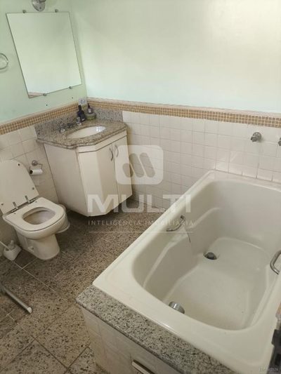Casa, 3 quartos, 250 m² - Foto 4
