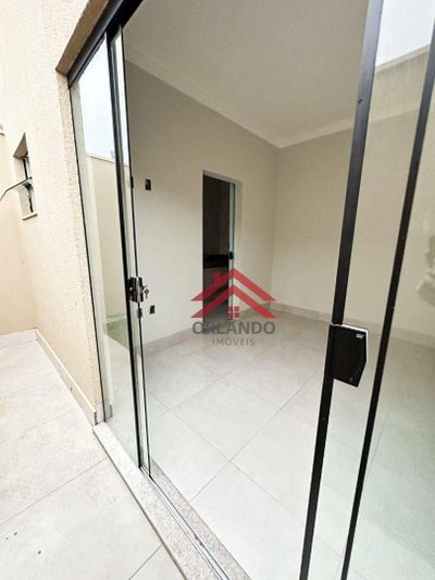 Casa, 3 quartos, 83 m² - Foto 2