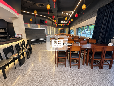 Prédio Inteiro, 700 m² - Foto 1