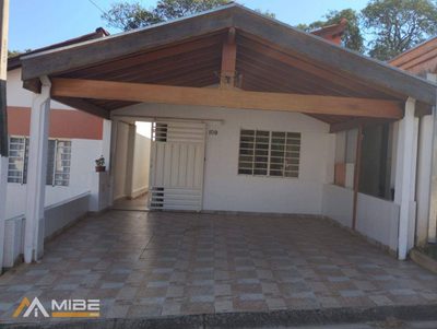 Casa, 3 quartos, 105 m² - Foto 1