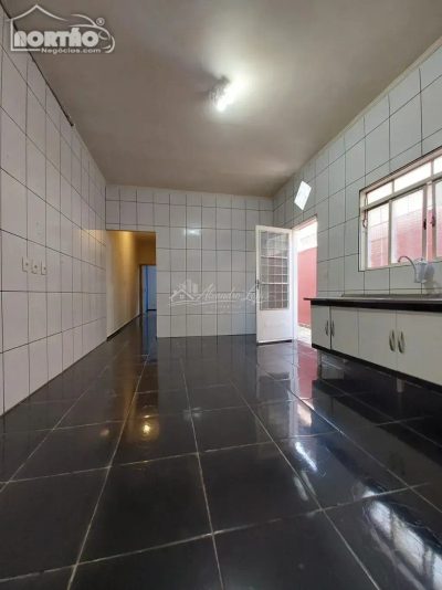 Casa, 3 quartos, 97 m² - Foto 5