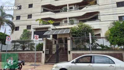 Casa, 4 quartos, 189 m² - Foto 1