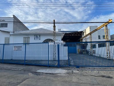 Depósito-Galpão, 750 m² - Foto 1
