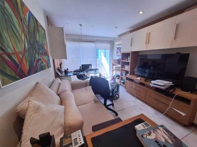 Apartamento, 4 quartos, 232 m² - Foto 2