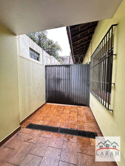 Casa, 3 quartos, 259 m² - Foto 2