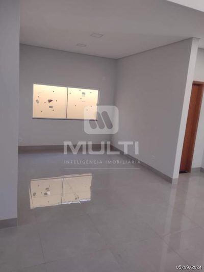 Casa, 3 quartos, 270 m² - Foto 3