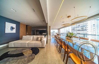Apartamento, 3 quartos, 184 m² - Foto 1