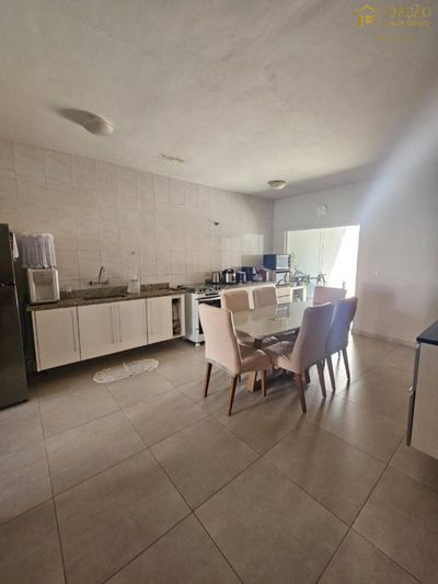 Casa, 3 quartos, 175 m² - Foto 2