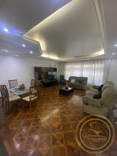 Sobrado, 3 quartos, 305 m² - Foto 1