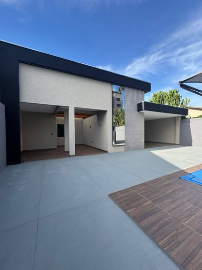 Casa, 3 quartos, 213 m² - Foto 1