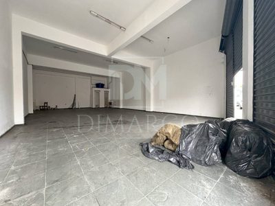 Loja-Salão, 240 m² - Foto 1