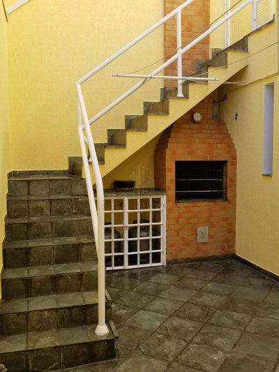 Sobrado, 3 quartos, 202 m² - Foto 1