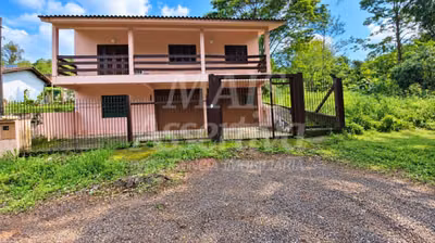 Casa, 3 quartos, 180 m² - Foto 1