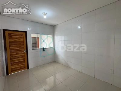 Casa, 3 quartos, 60 m² - Foto 4