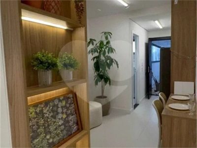 Apartamento, 1 quarto, 28 m² - Foto 2