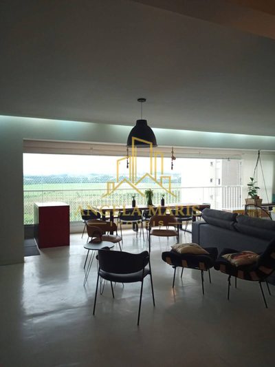 Apartamento, 3 quartos, 156 m² - Foto 2