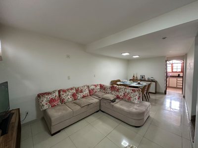 Sobrado, 3 quartos, 175 m² - Foto 1