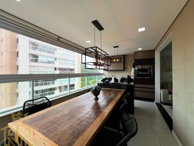 Apartamento, 4 quartos, 147 m² - Foto 2