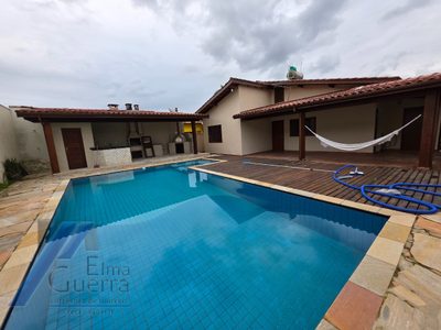 Casa, 3 quartos, 225 m² - Foto 1