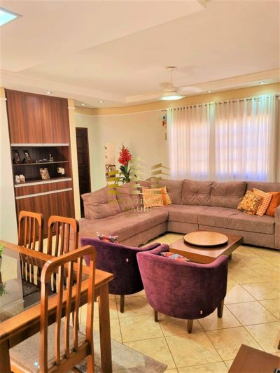 Casa, 3 quartos, 170 m² - Foto 1