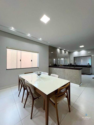 Casa, 3 quartos, 201 m² - Foto 5