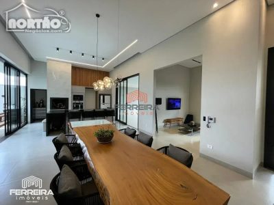 Casa, 3 quartos, 365 m² - Foto 2