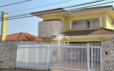 Casa, 4 quartos, 330 m² - Foto 1