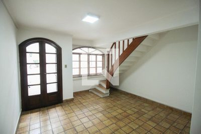 Casa, 3 quartos, 164 m² - Foto 2
