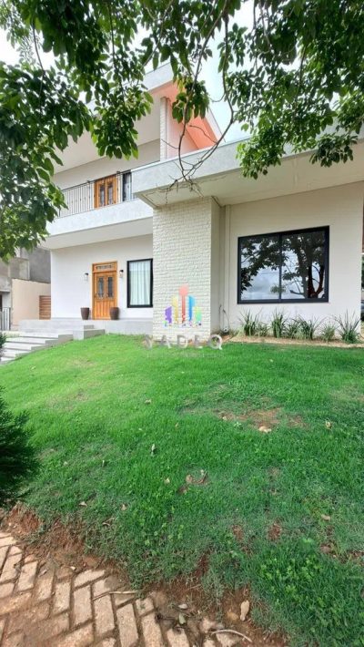 Casa de Condomínio - Foto 1