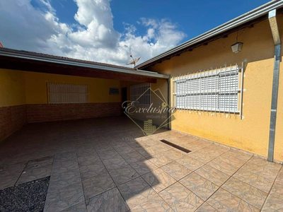 Casa, 3 quartos, 161 m² - Foto 2