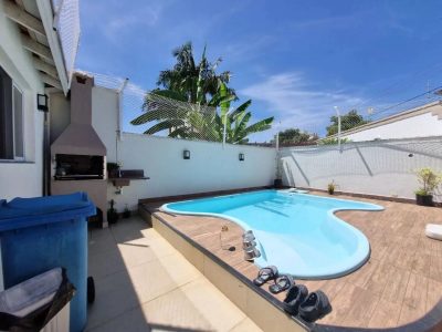 Casa, 4 quartos, 130 m² - Foto 1