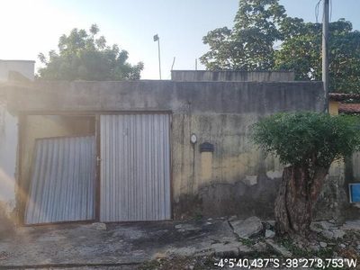 Casa, 2 quartos, 282 m² - Foto 1