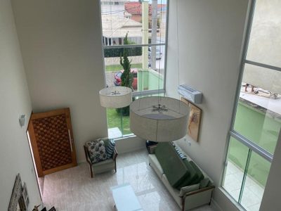 Casa, 4 quartos, 380 m² - Foto 1