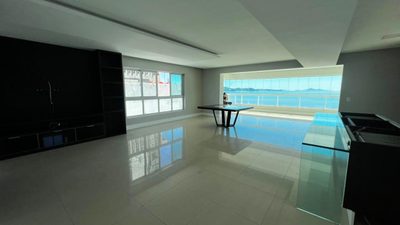 Apartamento, 3 quartos, 206 m² - Foto 2