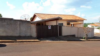 Casa, 3 quartos, 156 m² - Foto 1