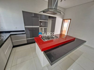 Casa, 3 quartos, 175 m² - Foto 1