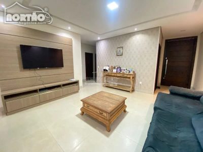 Casa, 3 quartos, 204 m² - Foto 3