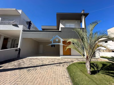 Casa, 4 quartos, 212 m² - Foto 1