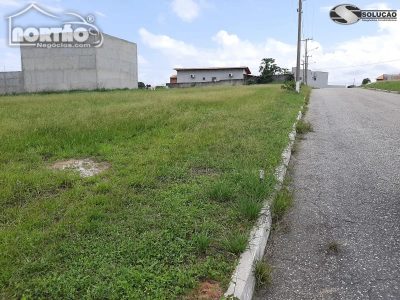 Casa, 251 m² - Foto 1
