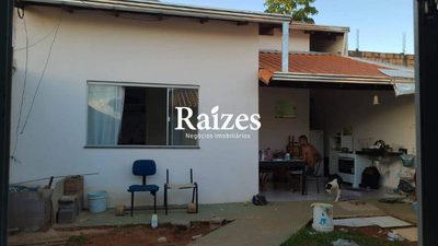 Casa, 2 quartos, 70 m² - Foto 1