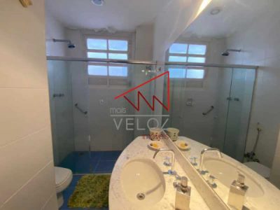 Cobertura, 3 quartos, 240 m² - Foto 2