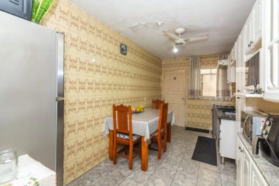 Casa, 2 quartos, 92 m² - Foto 1