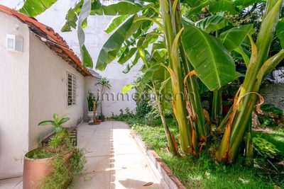 Casa, 3 quartos, 240 m² - Foto 1