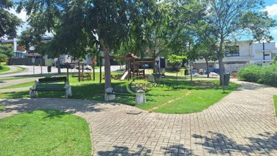Loteamento e Condomínio, 451 m² - Foto 2