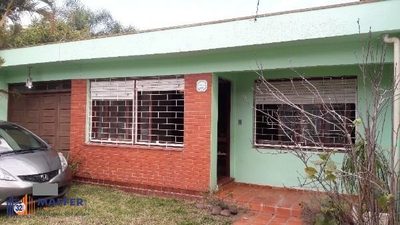Casa, 3 quartos, 200 m² - Foto 1