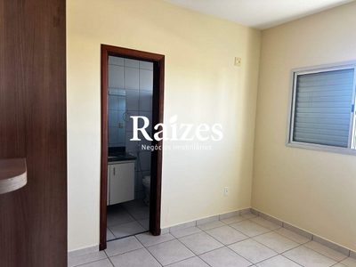 Apartamento, 3 quartos, 80 m² - Foto 2