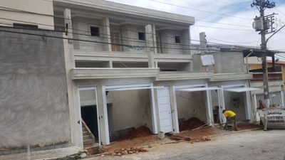 Sobrado, 3 quartos, 180 m² - Foto 1