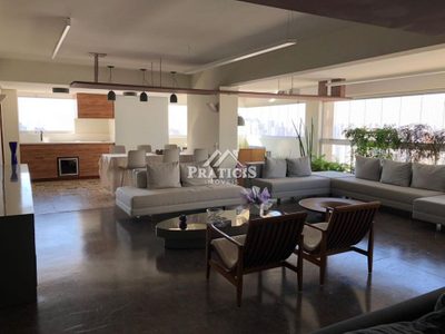 Apartamento, 3 quartos, 250 m² - Foto 1